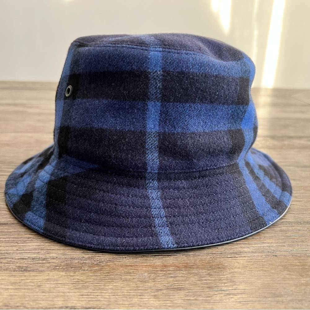 Burberry Wool / Cashmere Bucket Hat - Picture 9 of 10